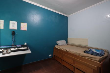 Casa à venda com 205m², 3 quartos e 4 vagasQuarto 2