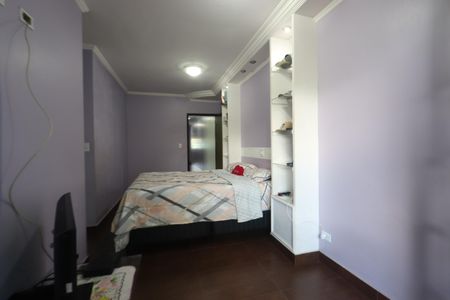 Casa à venda com 205m², 3 quartos e 4 vagasSuíte