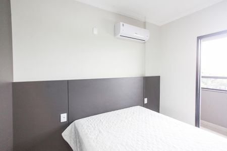 Sala/Quarto de kitnet/studio para alugar com 1 quarto, 25m² em Santa Mônica, Uberlândia