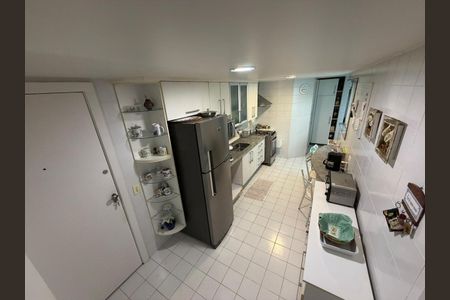 Apartamento à venda com 82m², 2 quartos e 1 vaga Apartamento à venda com 82m², 2 quartos e 1 vagaCozinha
