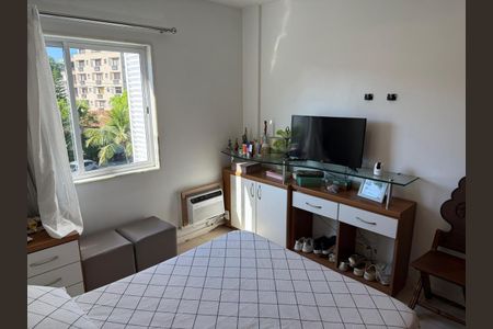 Apartamento à venda com 82m², 2 quartos e 1 vaga Apartamento à venda com 82m², 2 quartos e 1 vagaQuarto