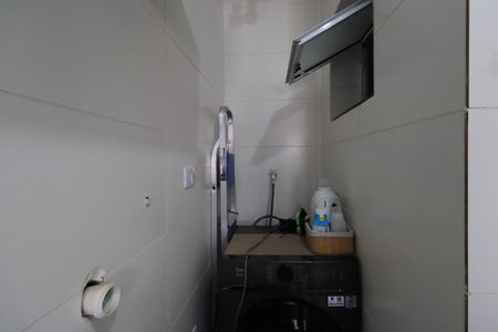 Apartamento à venda com 58m², 2 quartos e 1 vagaCozinha e Área de Serviço