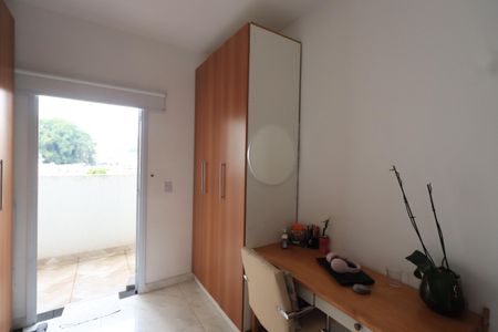 Apartamento à venda com 58m², 2 quartos e 1 vagaQuarto 2