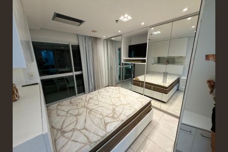 Quarto de apartamento para alugar com 1 quarto, 58m² em Barra da Tijuca, Rio de Janeiro