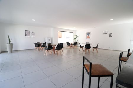 Apartamento para alugar com 57m², 2 quartos e 1 vagaÁrea comum