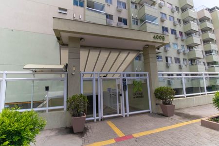 Apartamento para alugar com 70m², 2 quartos e 1 vagaFachada