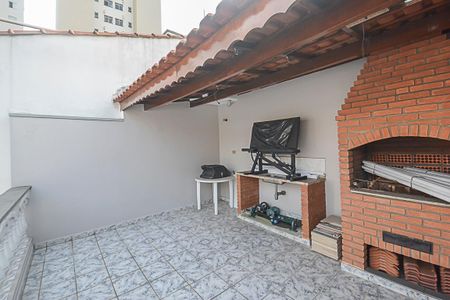 Casa à venda com 210m², 3 quartos e 2 vagas Casa à venda com 210m², 3 quartos e 2 vagasChurrasqueira