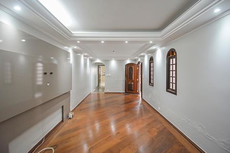 Casa à venda com 210m², 3 quartos e 2 vagas Casa à venda com 210m², 3 quartos e 2 vagasSala