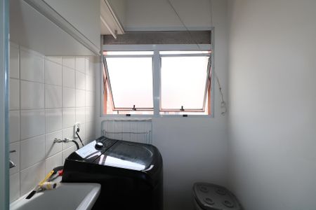 Apartamento para alugar com 44m², 2 quartos e 1 vagaÁrea de Serviço