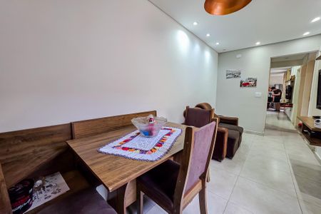 Apartamento para alugar com 2 quartos, 52m² em Jardim Santo Alberto, Santo André
