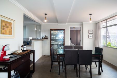 Apartamento para alugar com 148m², 2 quartos e sem vagaSala