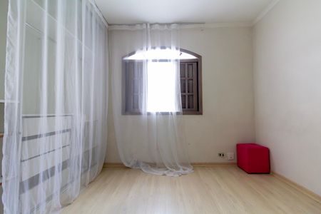 Quarto 1 de casa à venda com 2 quartos, 140m² em Vila Constanca, São Paulo