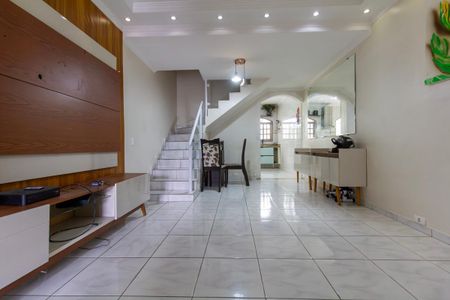 Sala de casa à venda com 2 quartos, 140m² em Vila Constanca, São Paulo