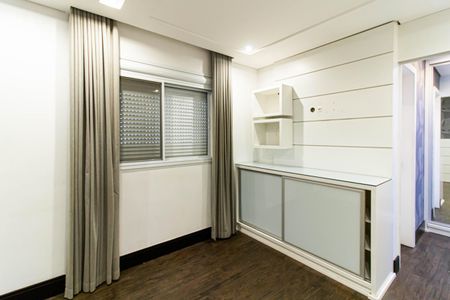 Apartamento para alugar com 121m², 3 quartos e 2 vagasSuíte 1