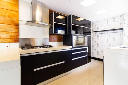 Apartamento para alugar com 121m², 3 quartos e 2 vagasCozinha