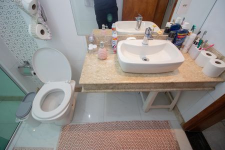 Casa à venda com 350m², 4 quartos e 4 vagasBanheiro Social