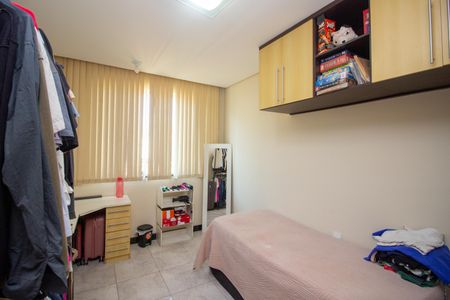 Casa à venda com 350m², 4 quartos e 4 vagasQuarto 3