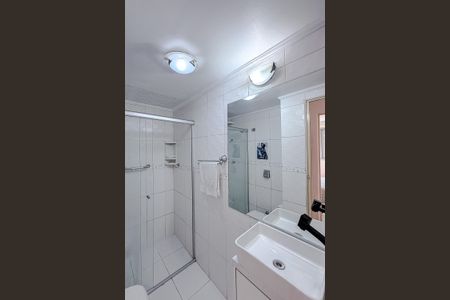 Banheiro de kitnet/studio para alugar com 1 quarto, 60m² em Ipiranga, São Paulo