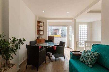 Casa para alugar com 85m², 3 quartos e 1 vagaSala