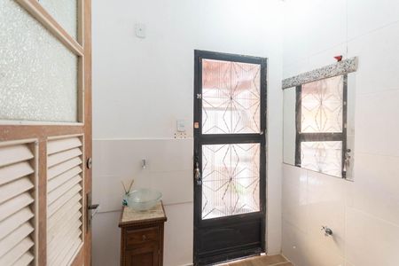 Casa para alugar com 85m², 3 quartos e 1 vagaHall (primeiro andar)