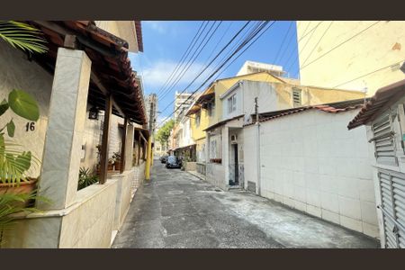 Casa para alugar com 85m², 3 quartos e 1 vagaÁrea comum
