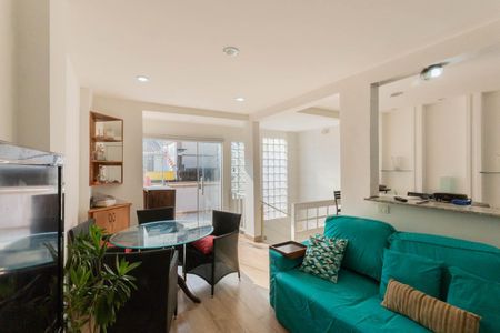 Sala de casa para alugar com 3 quartos, 85m² em Tijuca, Rio de Janeiro