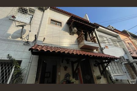 Casa para alugar com 85m², 3 quartos e 1 vagaFachada