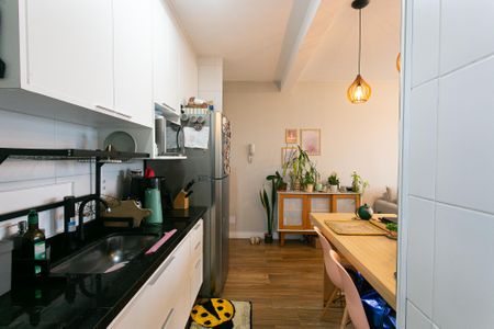 Apartamento à venda com 50m², 2 quartos e 1 vaga Apartamento à venda com 50m², 2 quartos e 1 vagaCozinha