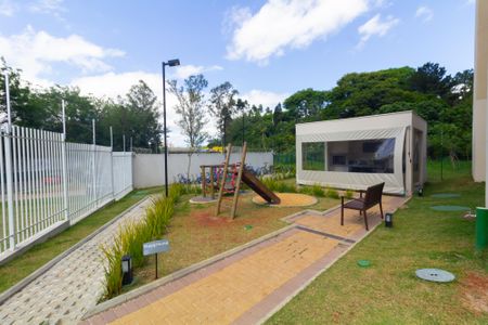 Apartamento para alugar com 41m², 2 quartos e sem vaga Apartamento para alugar com 41m², 2 quartos e sem vagaÁrea comum - Playground