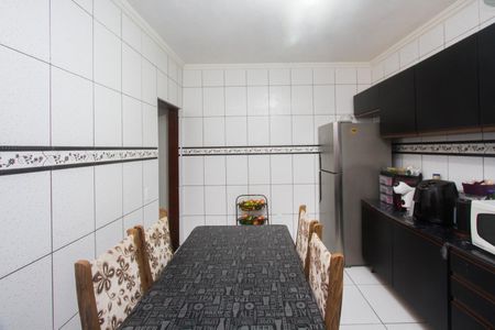 Casa para alugar com 80m², 2 quartos e 1 vaga