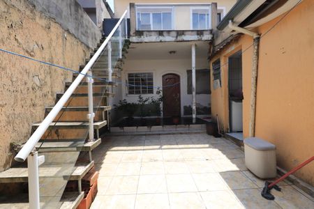 Casa à venda com 175m², 3 quartos e 3 vagasQuintal