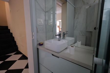 Casa à venda com 175m², 3 quartos e 3 vagasBanheiro