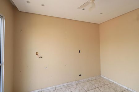 Casa à venda com 175m², 3 quartos e 3 vagasQuarto 2