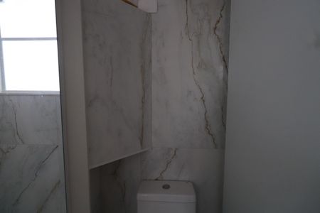 Casa à venda com 175m², 3 quartos e 3 vagasBanheiro