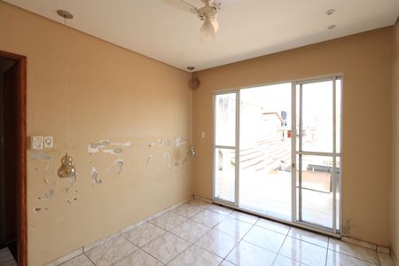 Casa à venda com 175m², 3 quartos e 3 vagasQuarto 2