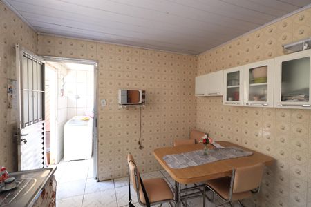 Casa à venda com 175m², 3 quartos e 3 vagasCozinha