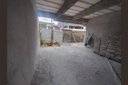 Casa à venda com 310m², 3 quartos e 2 vagasFoto 04