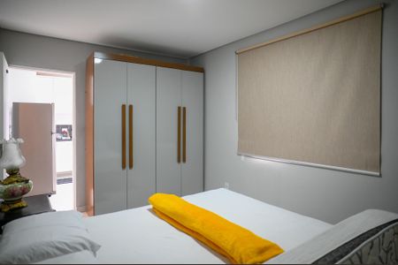 Quarto de apartamento à venda com 1 quarto, 60m² em Vila Guarani, São Paulo