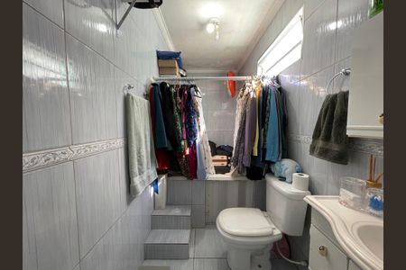 Casa à venda com 130m², 2 quartos e 3 vagas Casa à venda com 130m², 2 quartos e 3 vagasBanheiro do Quarto