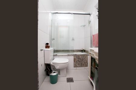 Apartamento à venda com 68m², 2 quartos e 1 vagaBanheiro 1