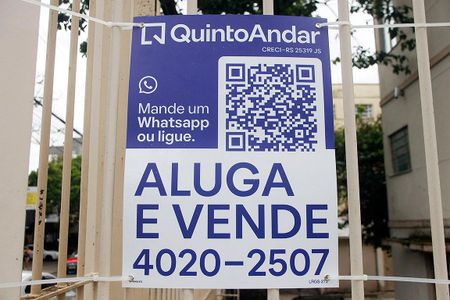 Apartamento à venda com 68m², 2 quartos e 1 vagaPlaquinha