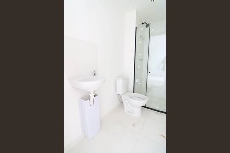 Apartamento para alugar com 30m², 2 quartos e sem vaga Apartamento para alugar com 30m², 2 quartos e sem vagaBanheiro