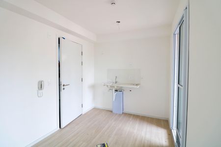 Apartamento para alugar com 30m², 2 quartos e sem vaga Apartamento para alugar com 30m², 2 quartos e sem vagaSala / Cozinha