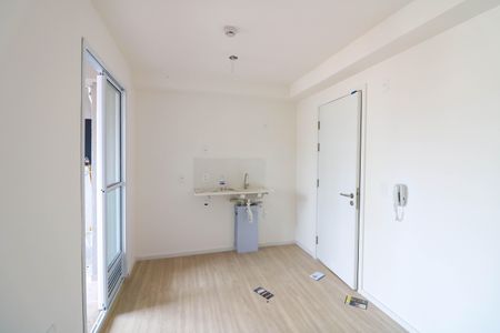 Apartamento para alugar com 30m², 2 quartos e sem vaga Apartamento para alugar com 30m², 2 quartos e sem vagaSala / Cozinha
