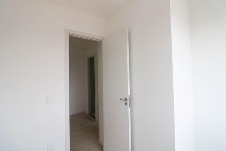 Quarto 1 de apartamento para alugar com 2 quartos, 30m² em Vila Plana, São Paulo