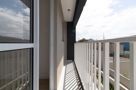 Sacada da Sala de apartamento para alugar com 2 quartos, 39m² em Jardim Maringa, São Paulo