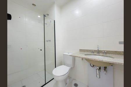 Apartamento para alugar com 67m², 2 quartos e 1 vaga Apartamento para alugar com 67m², 2 quartos e 1 vagaBanheiro 2