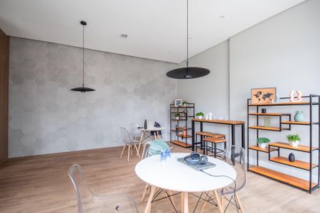 Apartamento para alugar com 67m², 2 quartos e 1 vaga Apartamento para alugar com 67m², 2 quartos e 1 vagaHome Office