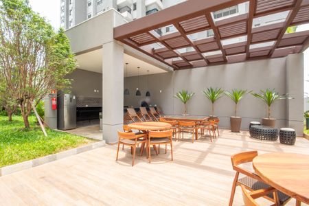 Apartamento para alugar com 67m², 2 quartos e 1 vaga Apartamento para alugar com 67m², 2 quartos e 1 vagaÁrea comum - Churrasqueira