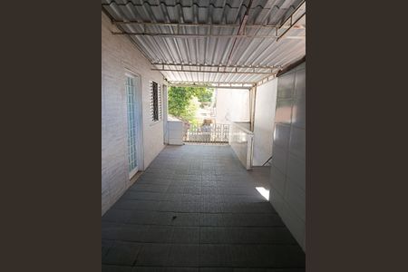 Área externa de casa para alugar com 2 quartos, 85m² em Realengo, Rio de Janeiro